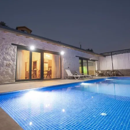 İslamlar 1 Bedroom Secluded With Heated Pool Private Pool Kalkan